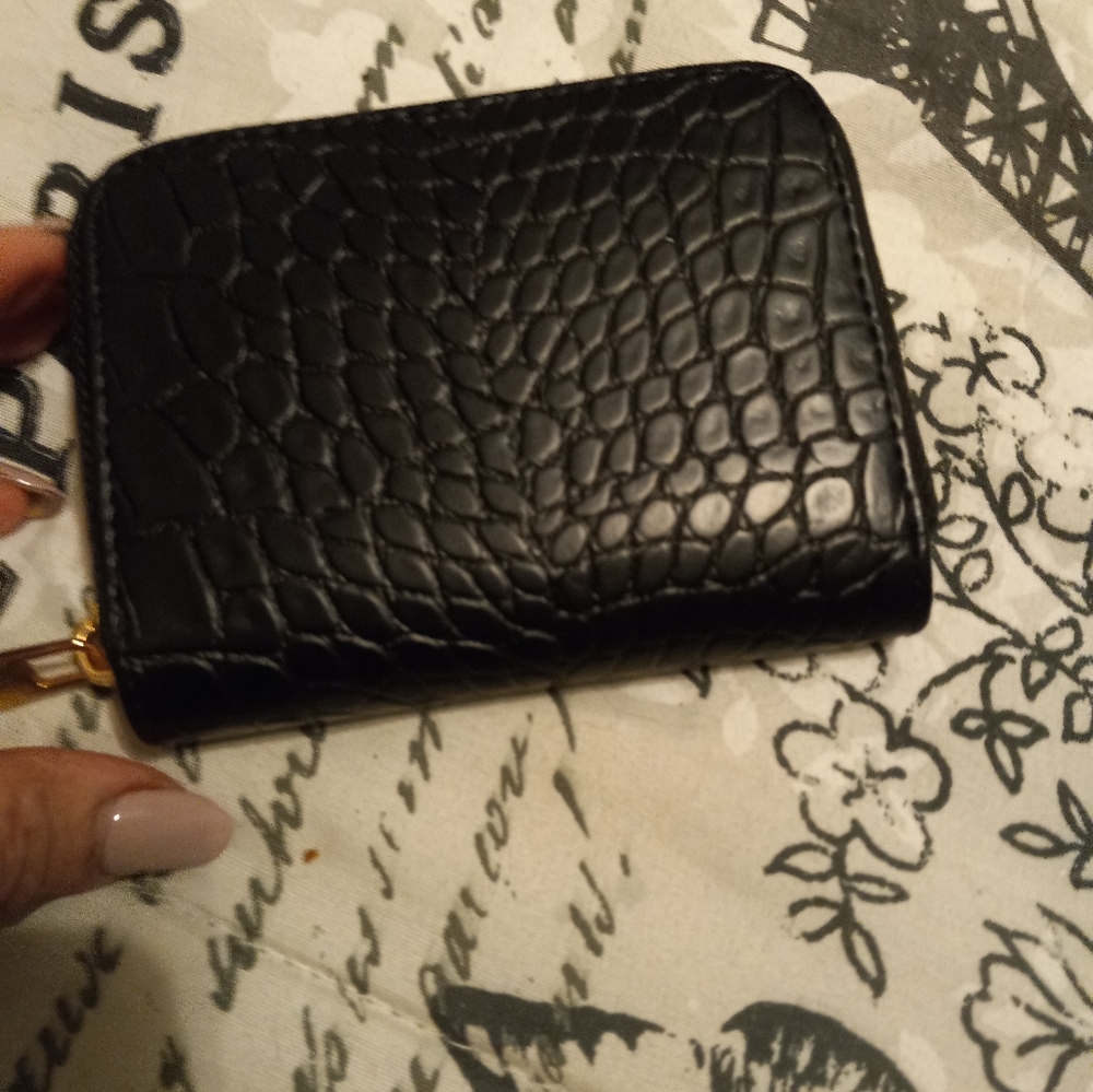 Wallet - Picture 4 of 4